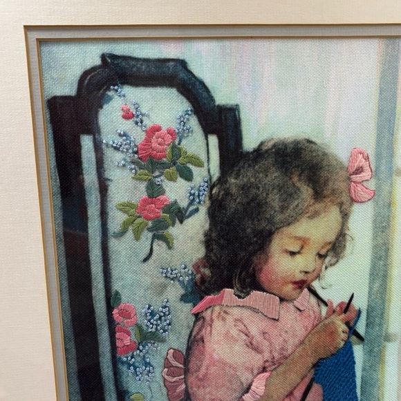 Vtg “Alice Knitting” Crewel Embroidery Framed Jessie Wilcox Smith Art 22x17” - Picture 5 of 10